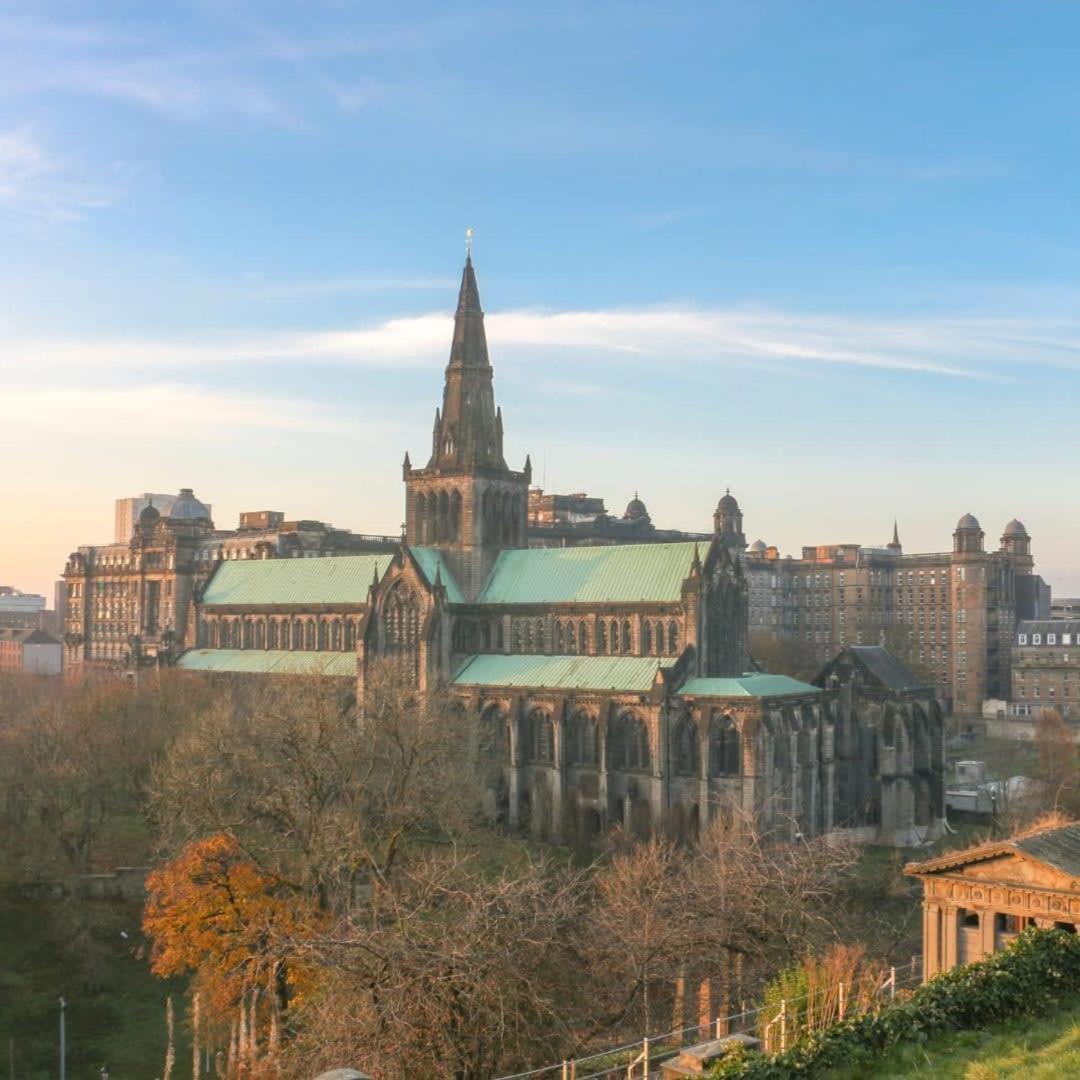 Bright Central Flat With Balcony And Free Parking Glasgow Exterior photo